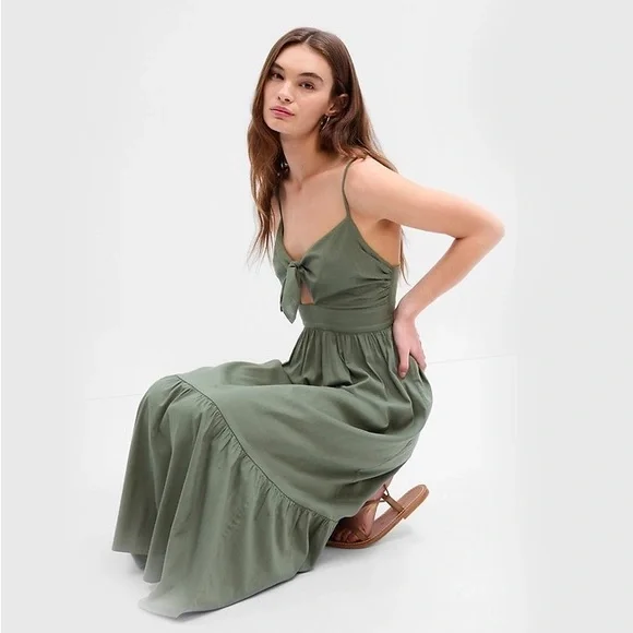 GAP Tie-Front Tiered Maxi Dress, NWT - Picture 1 of 9